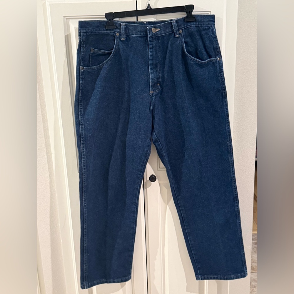 Wrangler Men's Navy Relaxed Fit Jeans